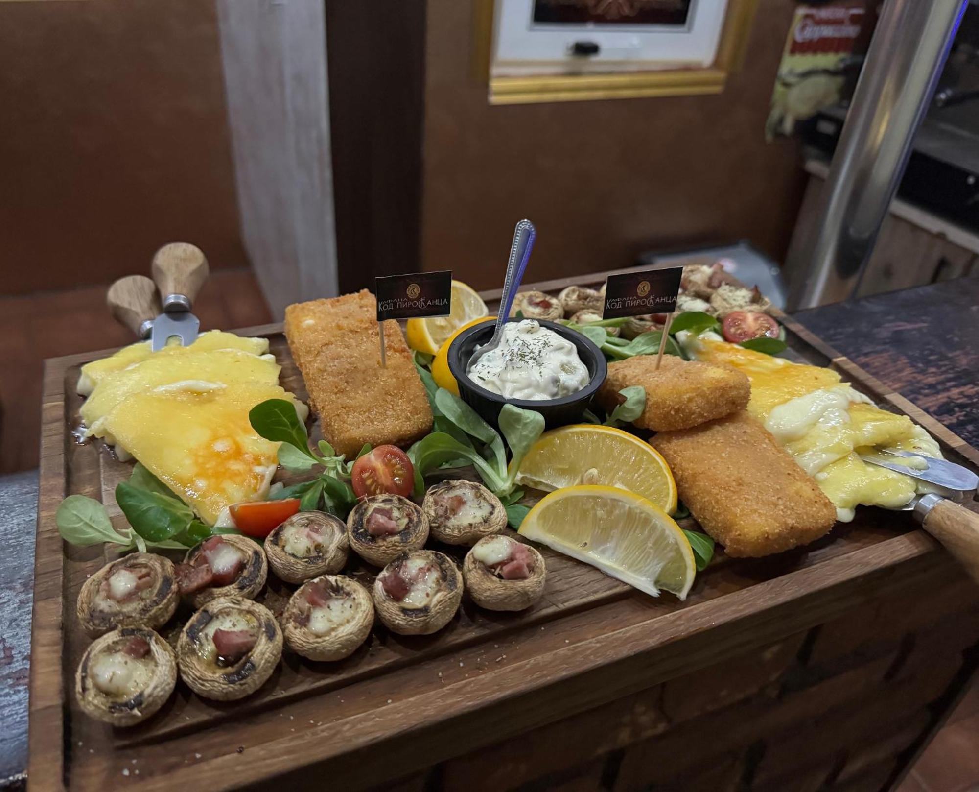 Pirocanac Rooms & Restaurant "Breakfast-Lunch-Dinner" Πίροτ Εξωτερικό φωτογραφία